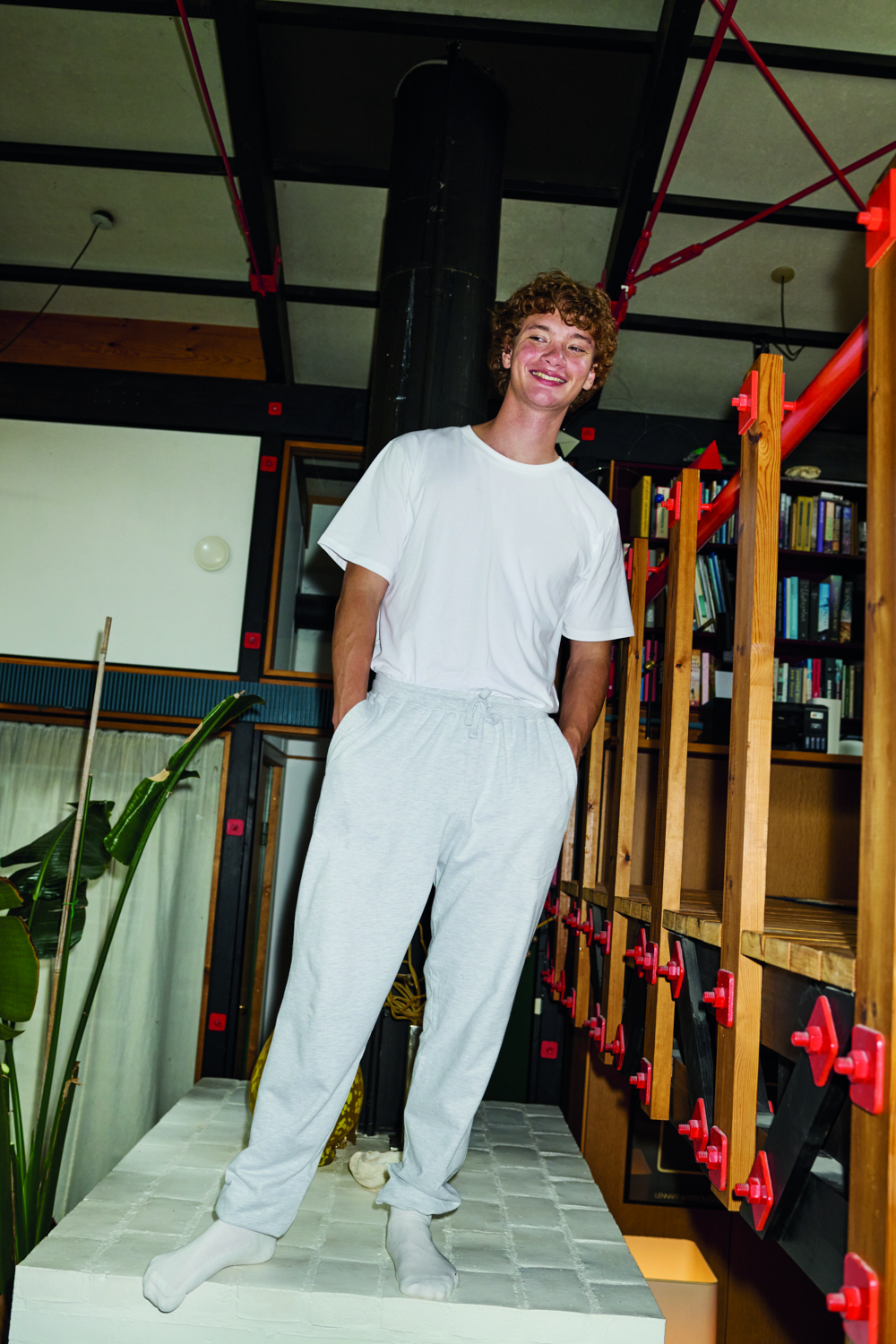 Unisex Sweatpants w. Elastic Cuff